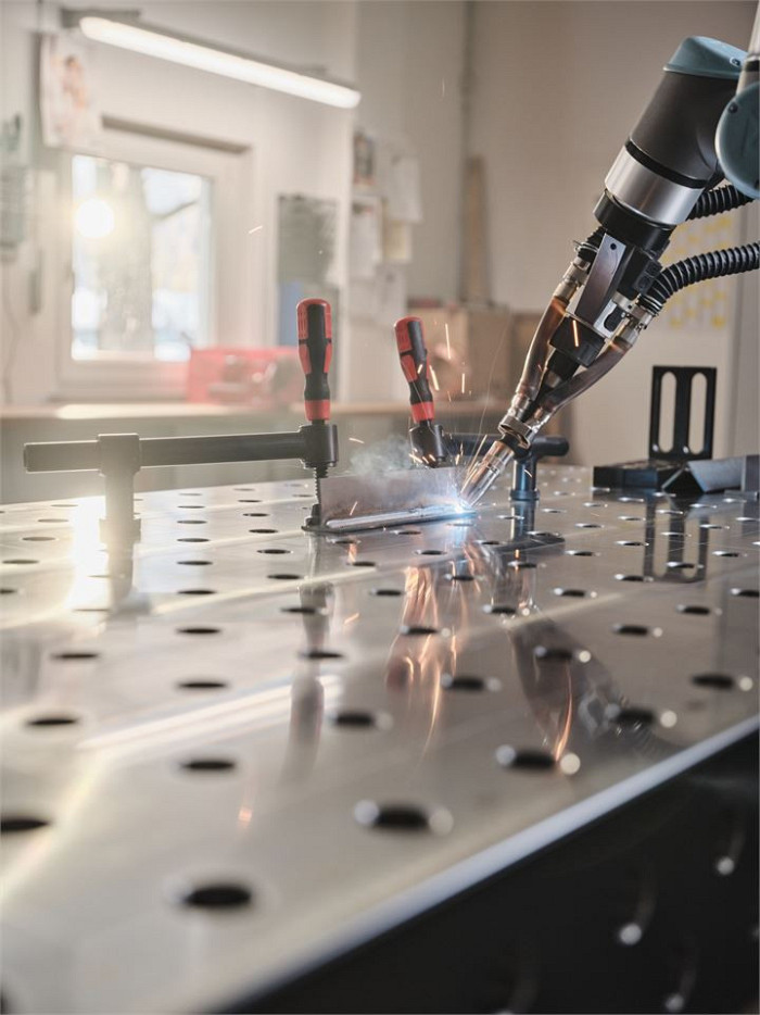 Varilna miza HISWeld System 28